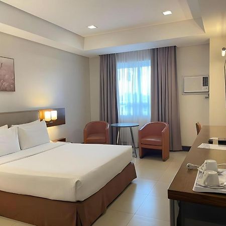 Diversion 21 Hotel Iloilo City Kültér fotó