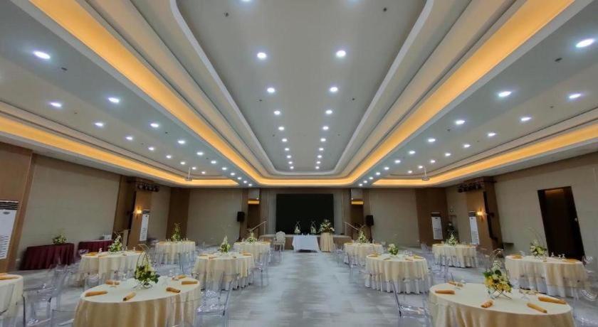 Diversion 21 Hotel Iloilo City Kültér fotó